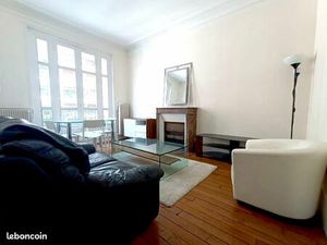 Location meublée 53 m²  3 pièces  Paris 17e  spacieux & à proximité transports  commerces 