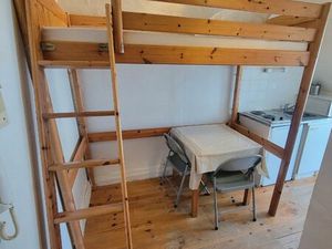 Studette a louer Paris 18e