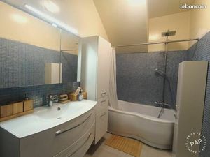 Appartement meublé 46 m² à Sceaux (500m du RER B Bourg-la-Reine)