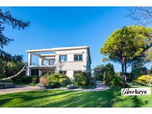 ? Maison + Appartement indépendant à 12 min de la Gare Tgv