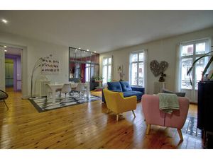 AGEN HYPER CENTRE - Appartement entièrement rénové de 147m² avec garage et cave en coeur d