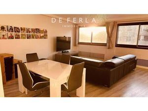 Appartement familial lumineux au 4ᵉ étage avec ascenseur  Paris XV