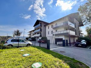 VALLEIRY - Aux portes de la FRONTIERE SUISSE