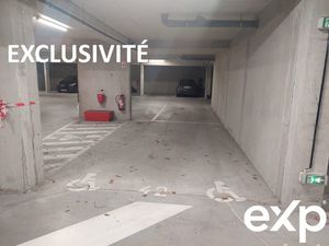 Place de parking PMR dans résidence récente TOURS Nord