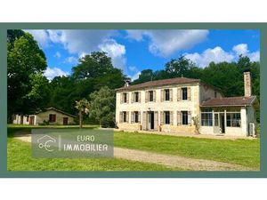 11 HECTARES (HA) - MAISON DE MAITRE - LANDAISE - DÉPENDANCES -