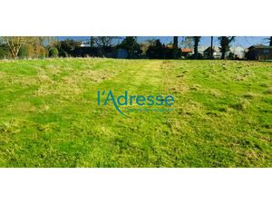 Terrain Constructible à Geste 1360 m2