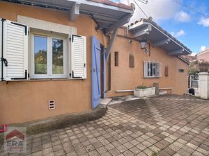 A louer Type 2 Marseille 13012 Beaumont terrasse