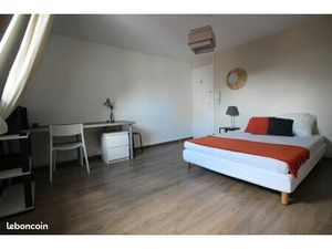 T3 meublé lille quartier Vauban et parking