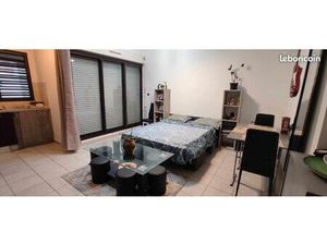 Studio 34m2 Sainte-Clotilde dispo jusqu'au 11 mai