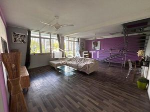 APPARTEMENT DUPLEX 3 CHAMBRES - SECTEUR CLUNY