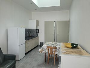 Location appartement 2 pièces  31.95m²  Les Sables