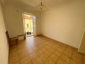 NICE CENTRE/LIBERATION : 2 pièces Traversant à rénover