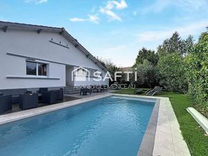 Superbe maison contemporaine 3 chambres et un bureau avec piscine