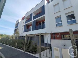 Appartement F5 à louer - 5 pièces - 91 04 m2 - Corbeil Essonnes - 91 - ILE-DE-FRANCE