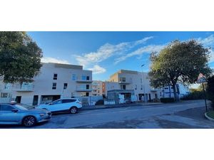 NIMES - APPARTEMENT T3 - 58.70m²