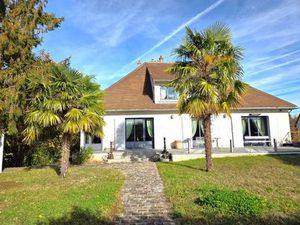 Maison de 9 pièces de luxe en vente à Beaugency  Centre