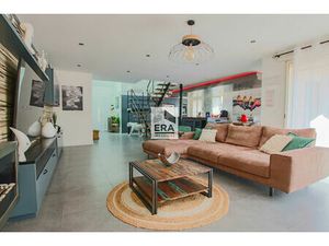 Maison 6 pièces 245 m² à vendre / acheter saint-germain-lès-corbeil 91250 ? | ERA Immobili