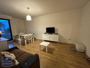 Location Appartement 2 pièces 49m² LYON 8ème