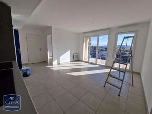 Appartement à louer 3 pièces 55.85 m² - Puget-sur-Argens (83) - 892€