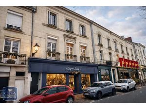 Appartement à louer 3 pièces 60.8 m² - Chinon (37) - 570€