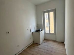 Location appartement 3 pièces 78 m² à Marseille 14 (13014)