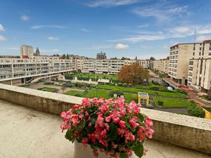 Appartement Metz 2 pièces 50.79 m² avec balcon  garage en sous