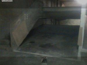 RARE parking à vendre Batignolles / Villiers / Levis