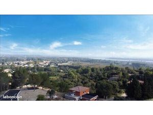 Terrain 402 m² Comps