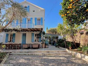 Maison de ville ancienne avec jardin – Cœur du Mourillon