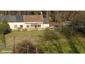 Maison particulière à la campagne