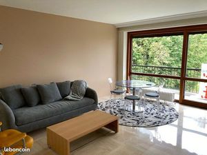 T3 MEUBLÉ  au coeur du village de Gières  10 centre Grenoble