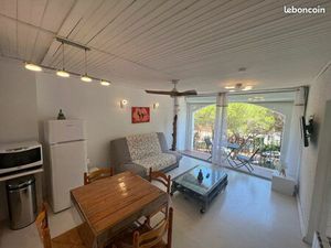 Charmant appartement F2/T2 150m de la plage et 2 piscines