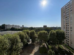 Location Appartement 2 pièces 53m² MARSEILLE 10ème