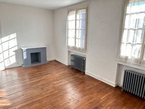 Appartement 2 pièces – 49 m² – Hyper centre de Pont-l’Évêque