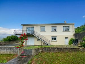 Vente maison 4 pièces  128.60m²  Montrevault