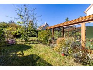 Maison de 6 pièces de 195 m² située à Émancé