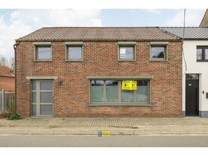 Huis te koop in Sint-Lenaarts met 2 slaapkamers