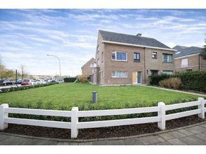 Huis te koop in Sint-Niklaas met 4 slaapkamers