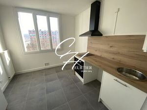 Location appartement 2 pièces 39m2 Le Pont-de-Claix 38800 - 650 € - Surface Privée