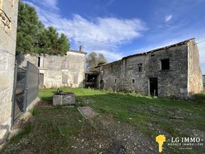 Ensemble Immobilier  2 Locations  Maison À Rénover  Dépendances