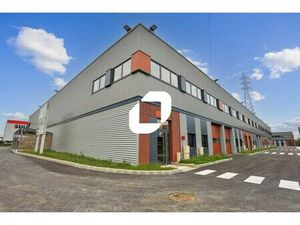 A LOUER  locaux d'activités neufs  proximité N104