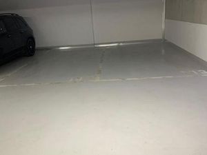 Location Parking 13 m²