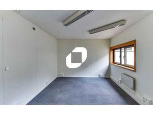 A LOUER  PETITS BUREAUX AUX PORTES DE PARIS