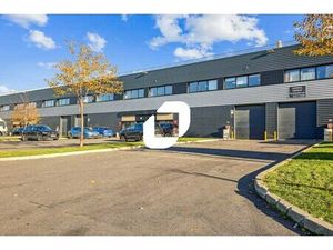 A LOUER  VISIBILITE SUR A86