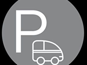 Parking / box Calais