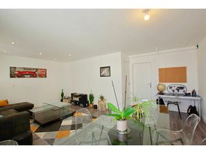 Appartement rénové a vendre centre ville de Cholet