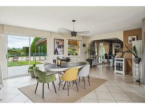 Vente maison 8 pièces 200 m² Eyzin-Pinet (38780)