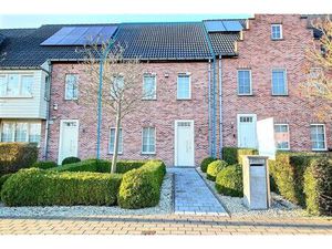 Maison à vendre avec garage et terrasse   Mouscron (VBD67472)