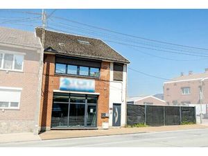 Immeuble de rapport à vendre avec garage et terrasse   Fayt-lez-Manage (VBD67424)