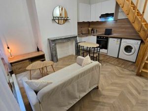 Vieux Lille loue T2 meublé